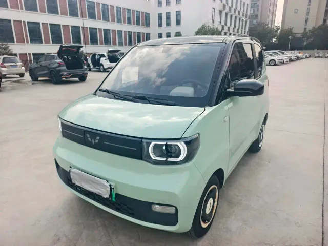 Фотография автомобиля — Wuling Hongguang Mini EV