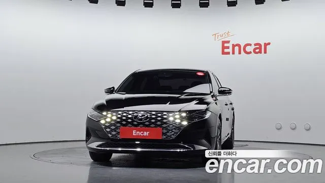 Hyundai Grandeur Новый Grandeur IG 3.0 LPi (Для проката) — Фото автомобиля 3