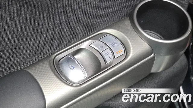 Genesis GV60 — Фото автомобиля 18