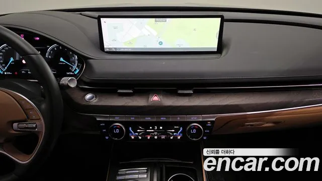 Genesis G80 Бензин 3.5 турбо AWD — Фото автомобиля 14