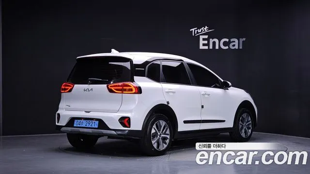 Kia Niro Niro Plus Earth — Фото автомобиля 2
