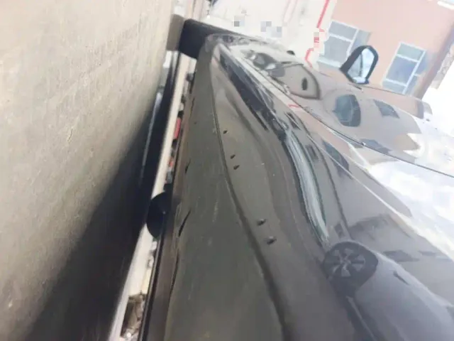 Tesla Model 3 — Фото автомобиля 21