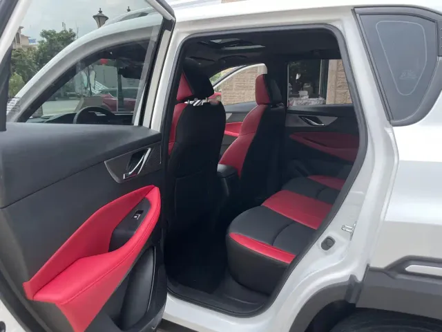 Changan CS35 Plus — Фото автомобиля 5