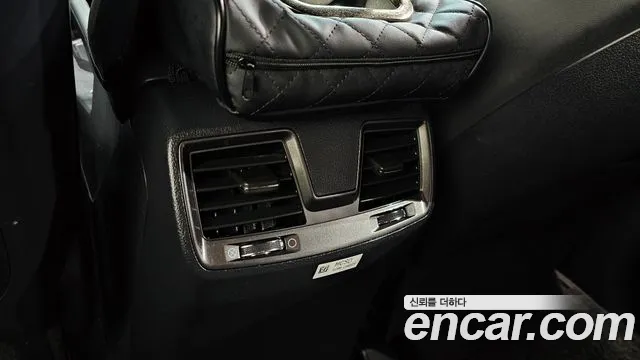 KG_Mobility_Ssangyong Rexton Новый Rexton Sport Khan Дизель 2.2 4WD — Фото автомобиля 30