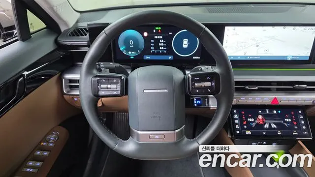 Hyundai Grandeur GN7 — Фото автомобиля 20