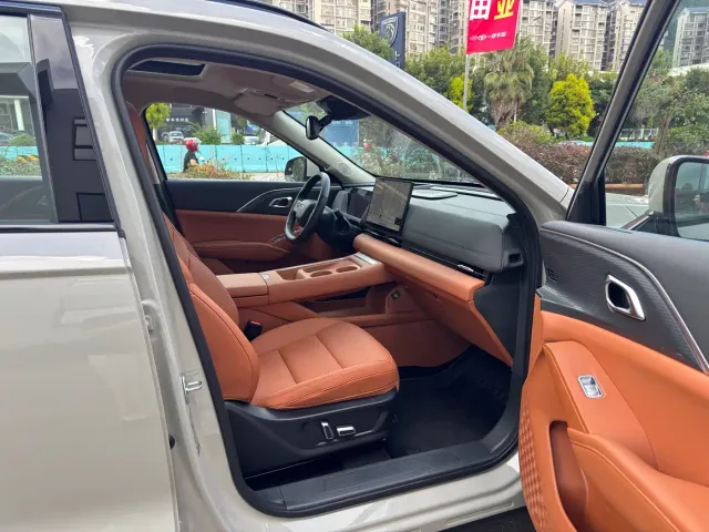 Haval Xiaolong MAX — Фото автомобиля 16