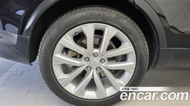 Land Rover Discovery — Фото автомобиля 3