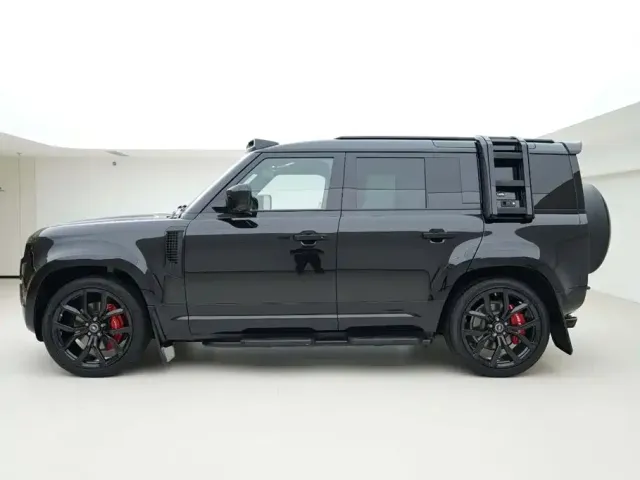 Land Rover Defender — Фото автомобиля 3