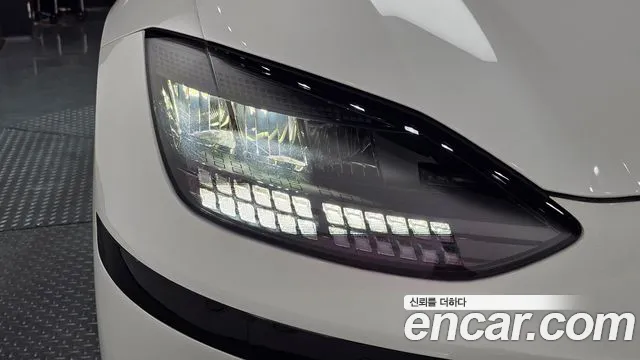 Hyundai Ioniq 6 — Фото автомобиля 7