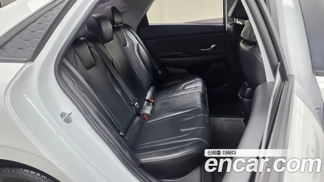 Hyundai Avante — Фото автомобиля 18