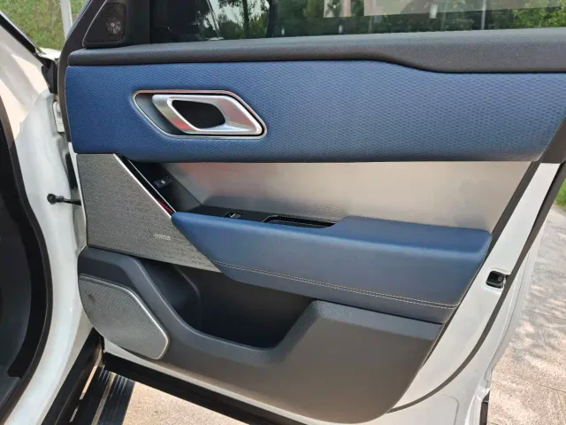 Land Rover Range Rover Velar — Фото автомобиля 23
