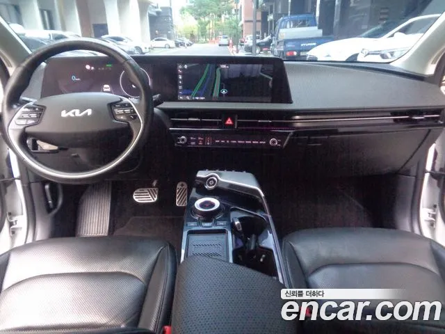 Kia EV6 — Фото автомобиля 5