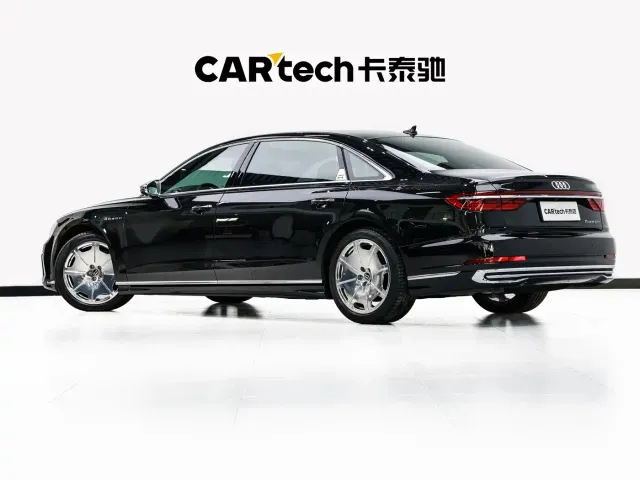 Audi A8 — Фото автомобиля 6