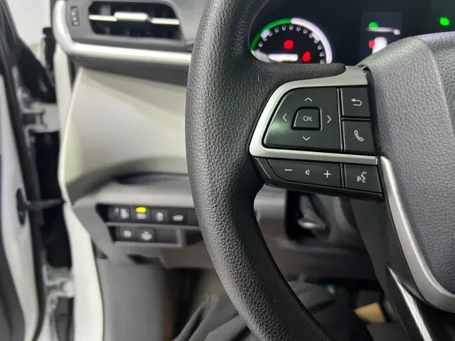 Toyota Granvia — Фото автомобиля 9