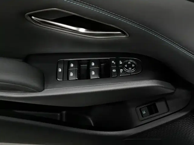 BYD Qin L — Фото автомобиля 9