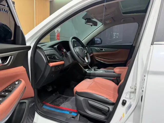 Changan CS75 — Фото автомобиля 4