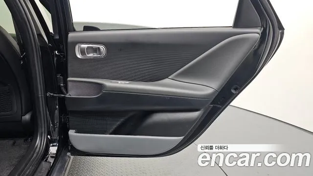 Hyundai Ioniq 6 — Фото автомобиля 14