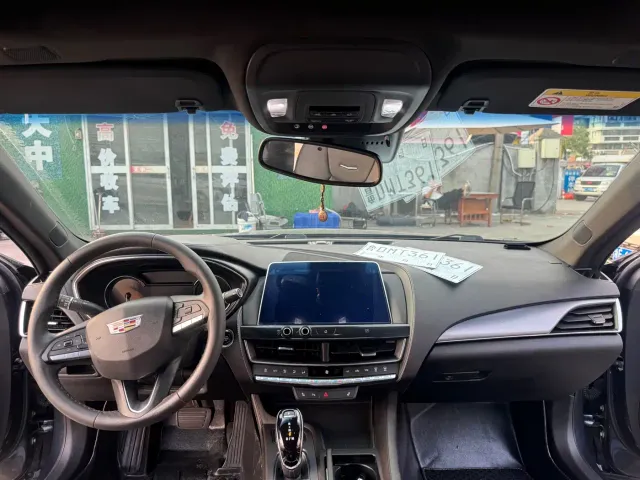 Cadillac CT5 — Фото автомобиля 12