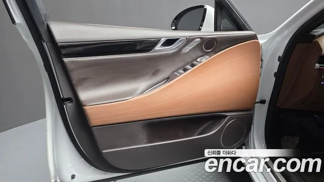 Genesis G80 RG3 — Фото автомобиля 13