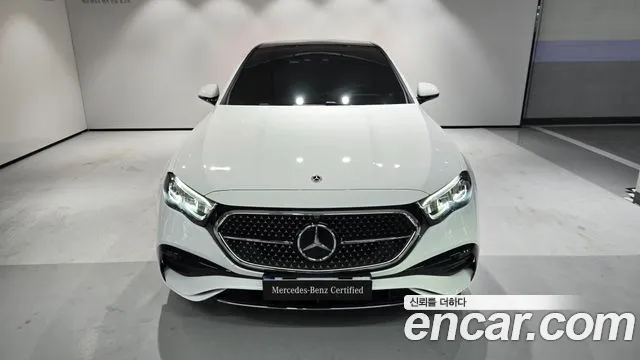 Mercedes-Benz E-Class — Фото автомобиля 6