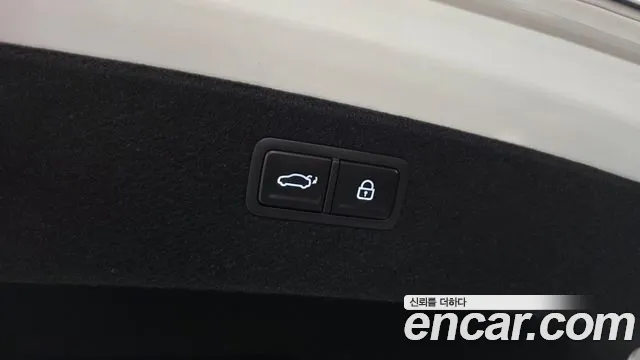 Genesis G80 Бензин 2.5 турбо 2WD — Фото автомобиля 29