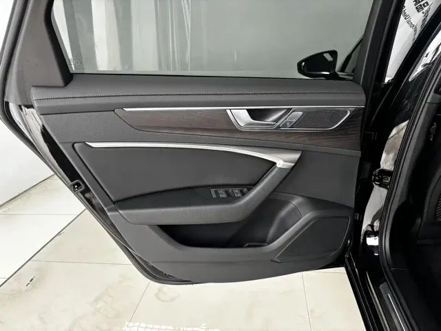 Audi A6L — Фото автомобиля 18