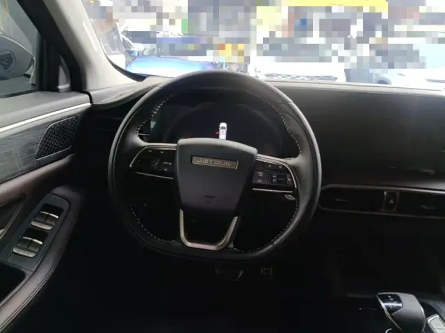 Jetour X90 Plus — Фото автомобиля 2