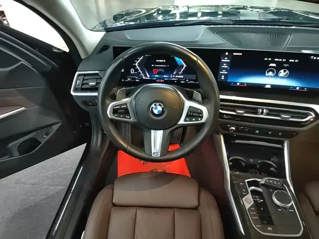 BMW 3 Series — Фото автомобиля 10