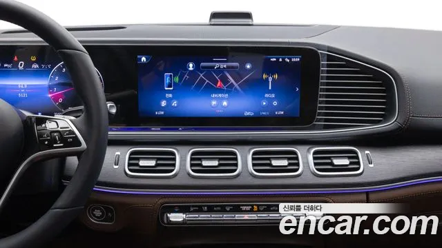 Mercedes-Benz GLE-Class — Фото автомобиля 13