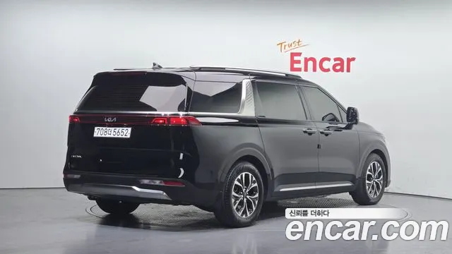 Kia Canival Carnival 4 поколение Дизель 11 мест Signature — Фото автомобиля 2