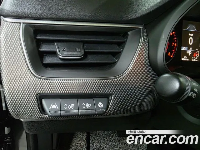 Renault-KoreaSamsung XM3 — Фото автомобиля 10