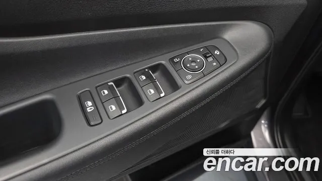 Hyundai Santafe Новый Santa Fe Бензин 2.5T 2WD — Фото автомобиля 29