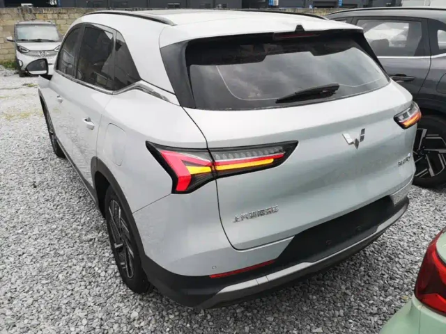 Wuling Starlight S — Фото автомобиля 5