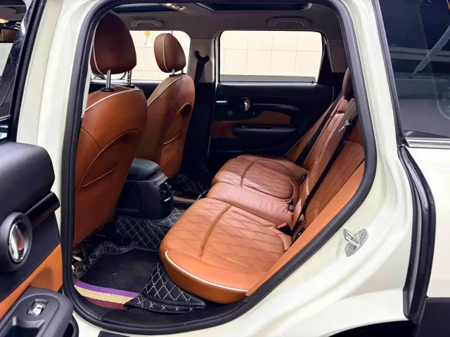MINI Clubman — Фото автомобиля 6