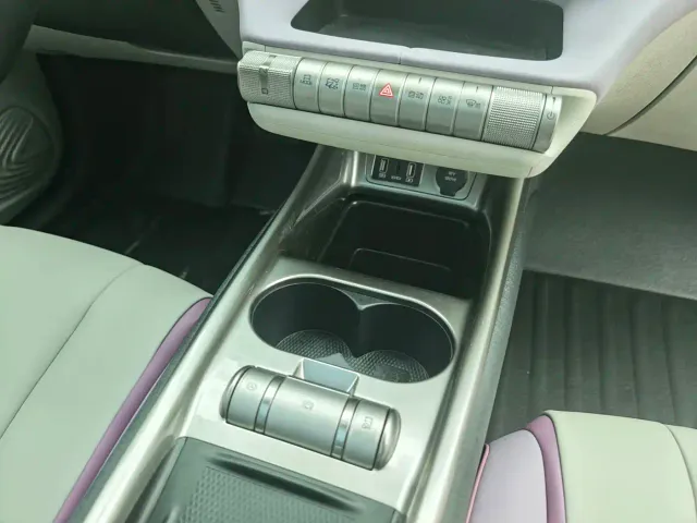 BYD Dolphin — Фото автомобиля 12
