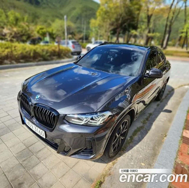 Фотография автомобиля — BMW X4 G02