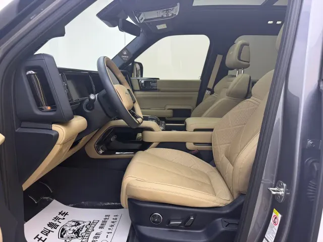BYD FangChengBao Leopard 5 — Фото автомобиля 5