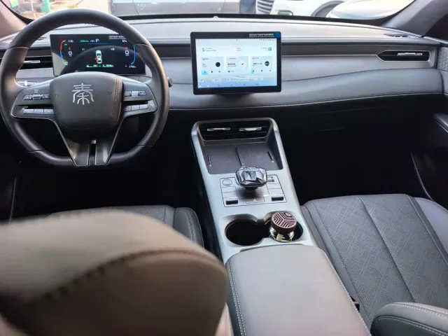 BYD Qin PLUS — Фото автомобиля 7