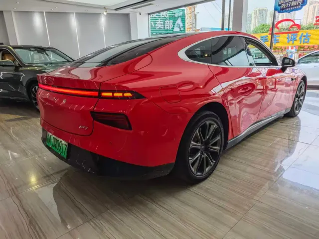 XPeng XPeng P7 2020 Model 670E — Фото автомобиля 4