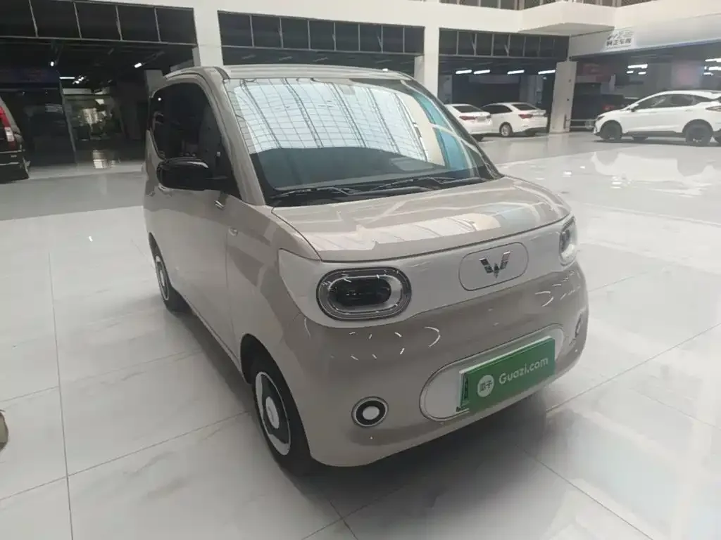 Wuling Motors Hongguang MINIEV 2024 3rd Generation 215km Youth Edition — Фото автомобиля 3
