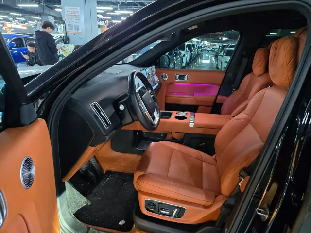 Li Auto L9 — Фото автомобиля 4