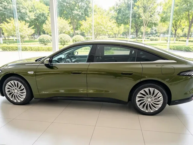 Buick Zenith Sedan — Фото автомобиля 5