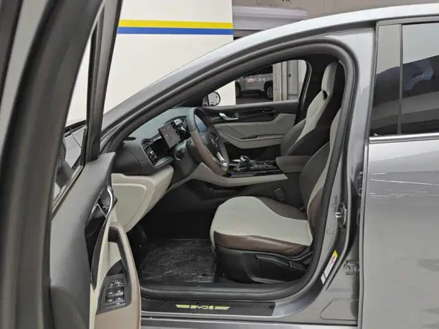 BYD Qin PLUS — Фото автомобиля 9