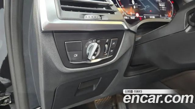 BMW X4 G02 — Фото автомобиля 26