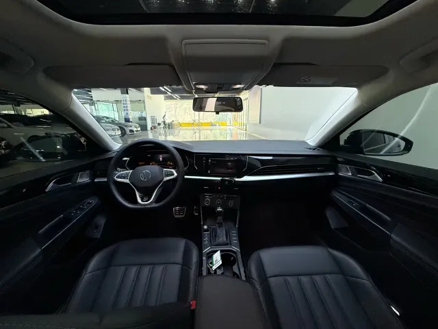 Volkswagen Passat — Фото автомобиля 8
