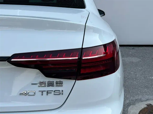 Audi A4L — Фото автомобиля 6