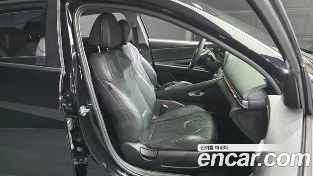 Hyundai AVANTE Новый Avante (CN7) 1.6 LPi (Для проката) — Фото автомобиля 3