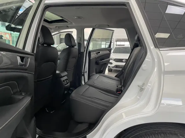 Haval M6 — Фото автомобиля 6