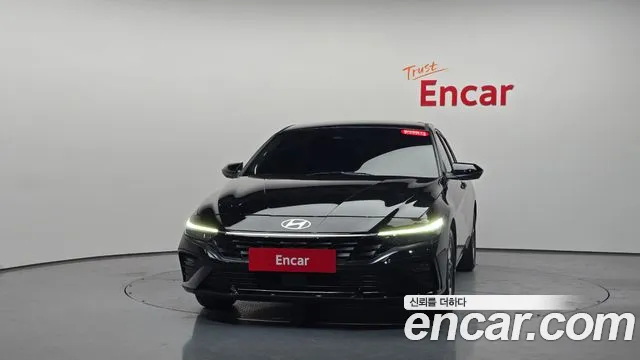 Hyundai AVANTE Новый Avante (CN7) — Фото автомобиля 3