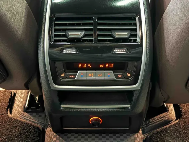BMW X5 — Фото автомобиля 14